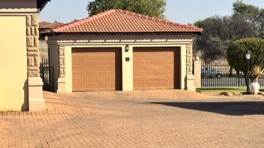 To Let 3 Bedroom Property for Rent in Pentagon Park Free State